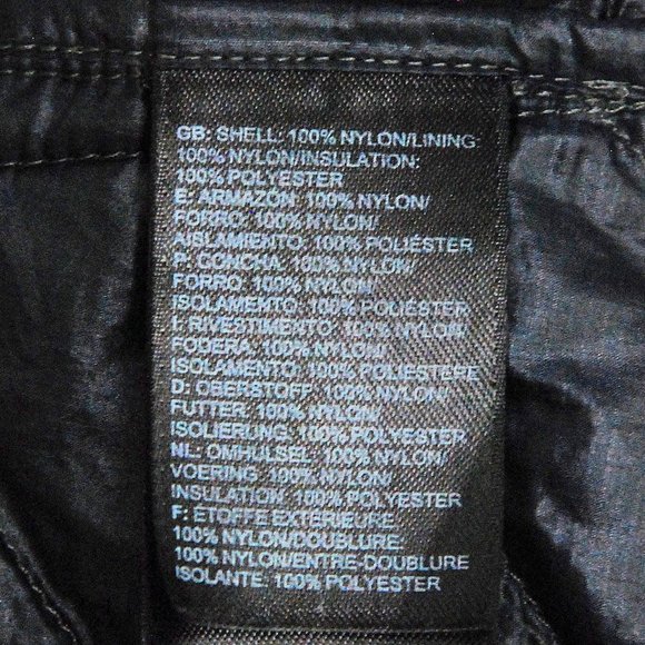 The North Face Women’s  Thermoball Packable Hooded Quilt Puffer Jacket, Black, S - Picture 7 of 9